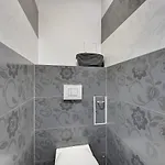 Comfort Falista